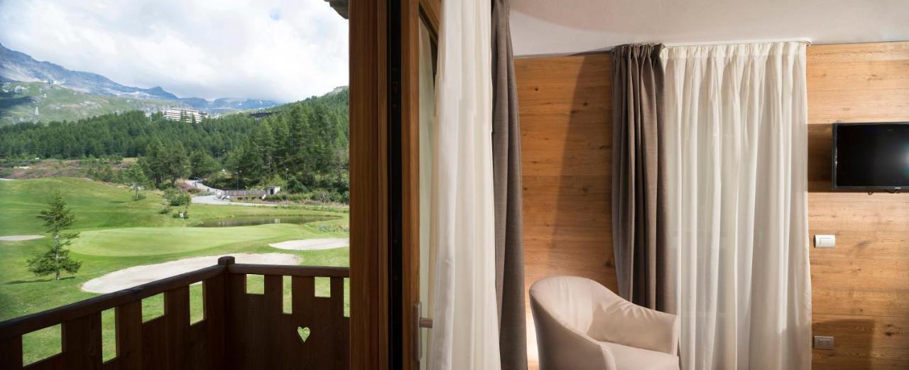 3 Chalets Aparthotel Breuil-Cervinia Exterior photo